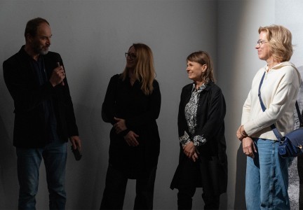 Click to zoom the picture.